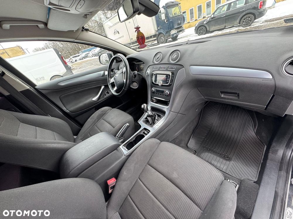 Ford Mondeo 1.6 T Trend - 9