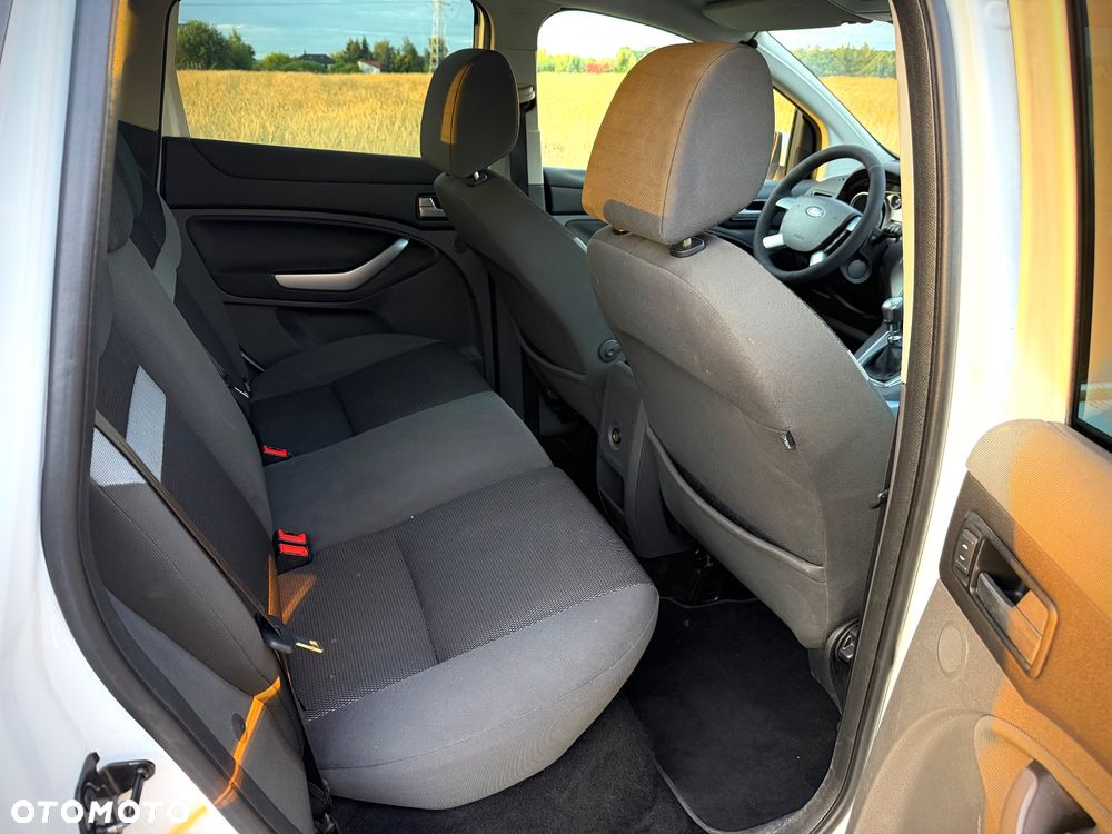 Ford Kuga 2.0 TDCi Trend - 9