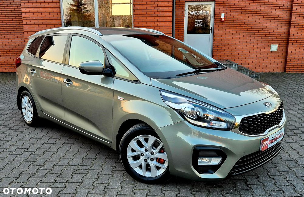 Kia Carens 1.7 CRDi S 7os - 19