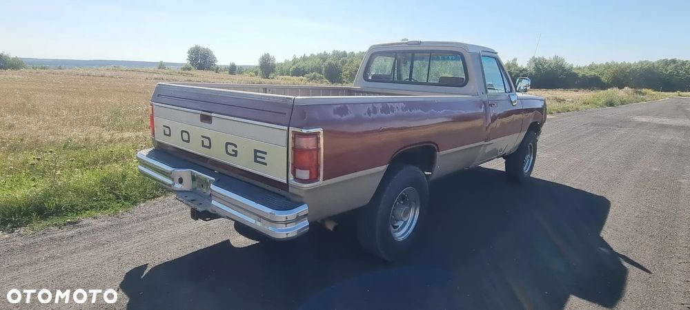 Dodge RAM - 17