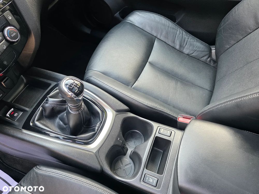 Nissan X-Trail 1.6 DIG-T Tekna - 19