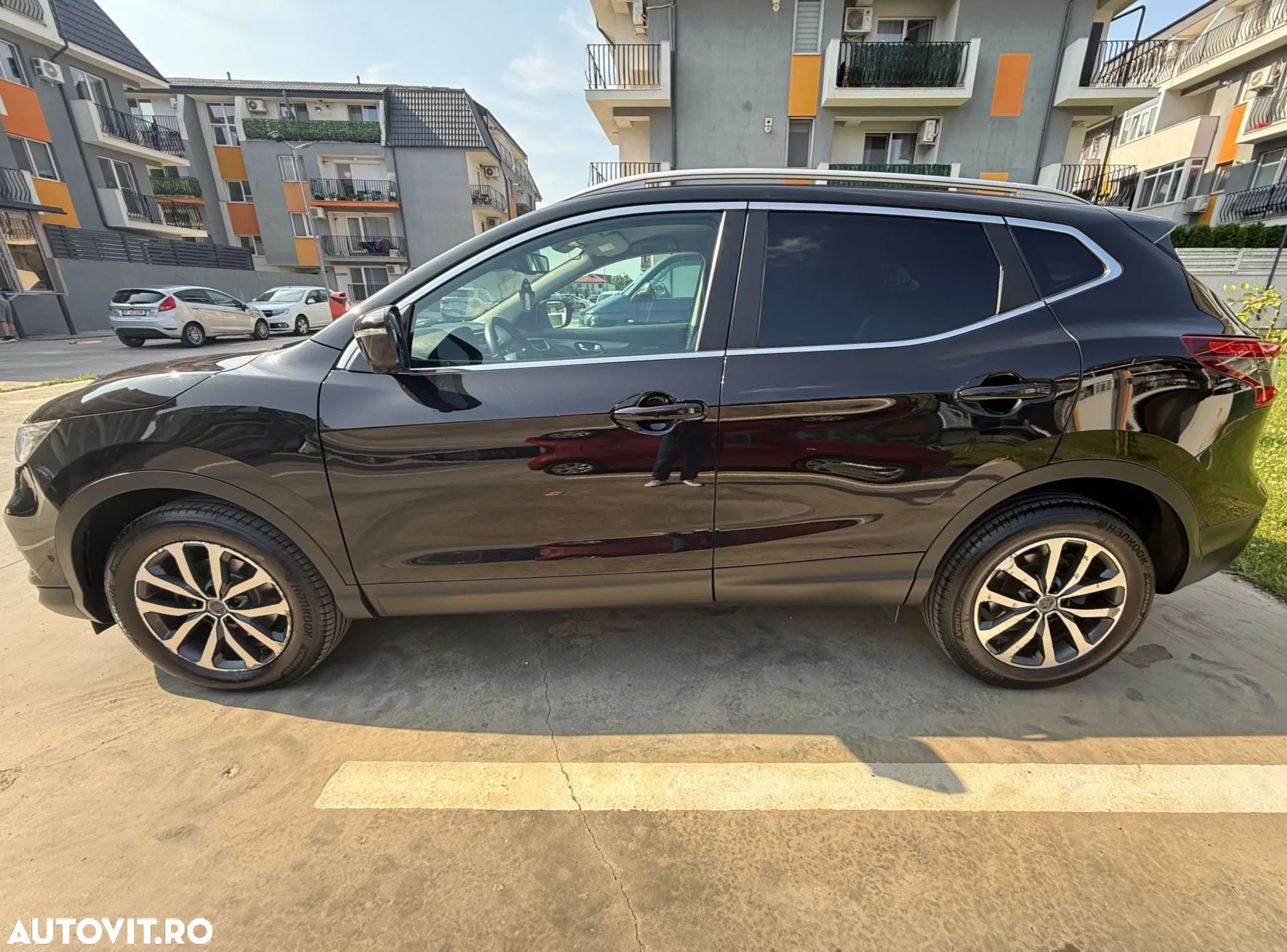Nissan Qashqai - 2