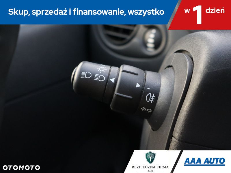 Renault Clio - 17