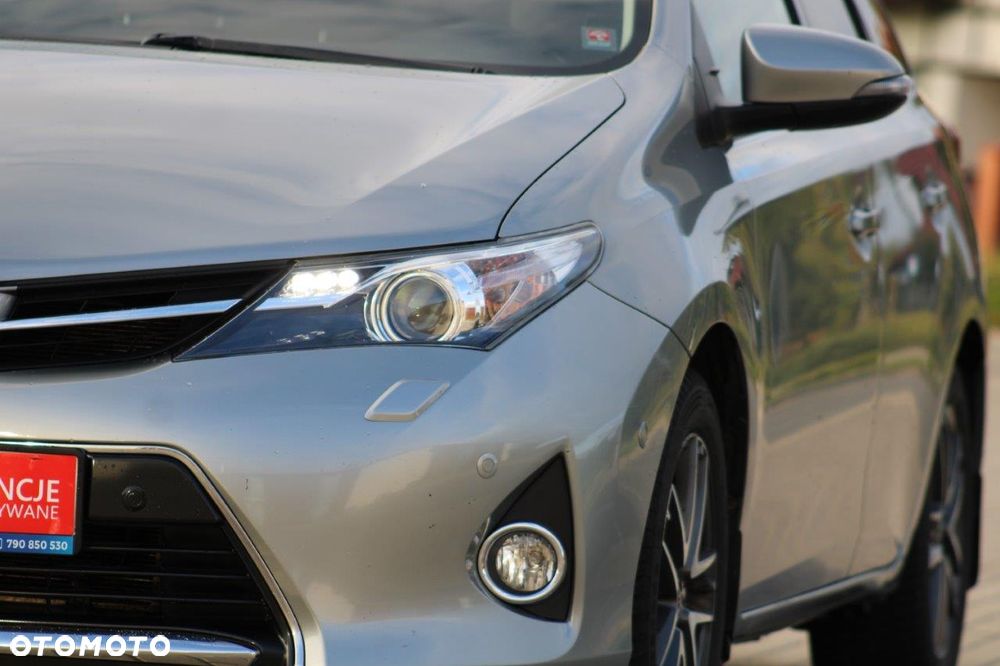 Toyota Auris 1.6 Valvematic Executive - 34