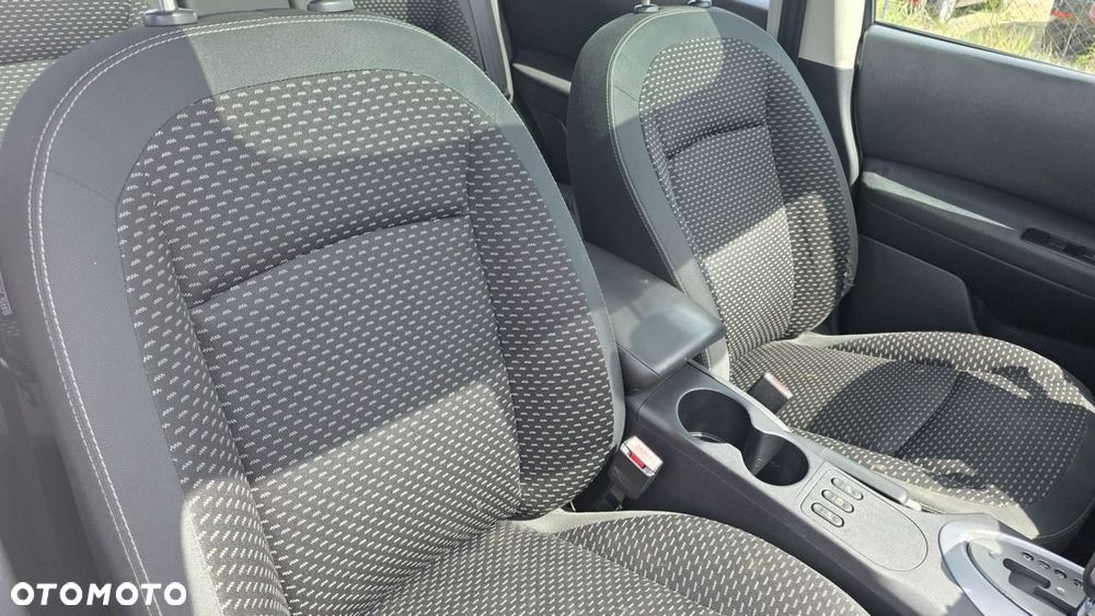Nissan Qashqai - 17