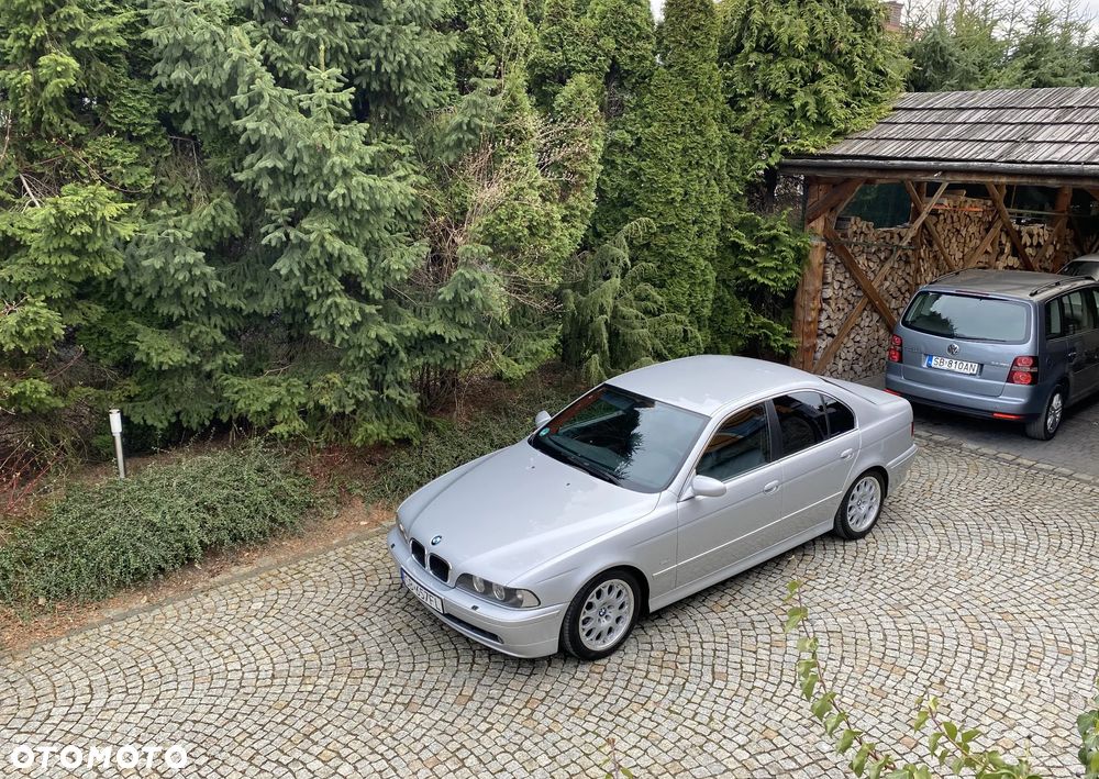 BMW Seria 5 525i - 5