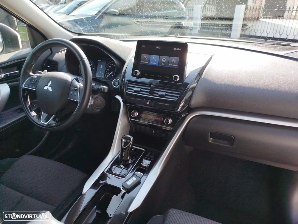 Mitsubishi Eclipse Cross - 28