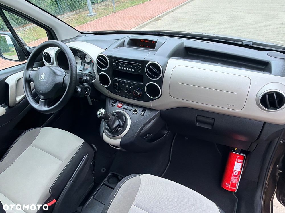 Peugeot Partner 98 VTi Family - 24