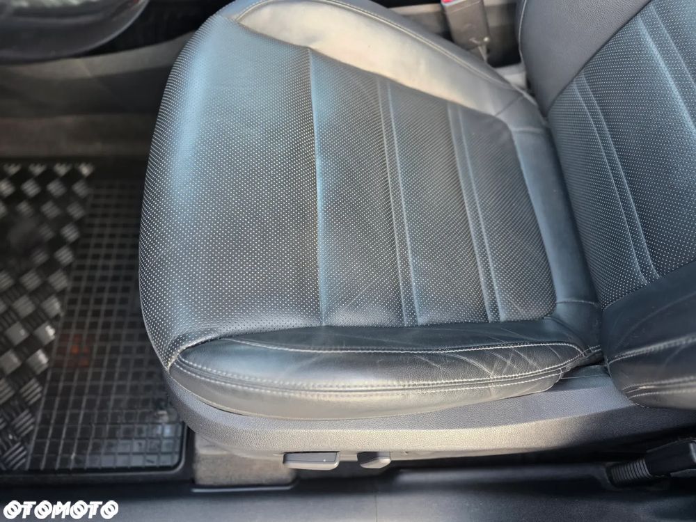 Kia Sorento 2.0 CRDI GT Line - 28