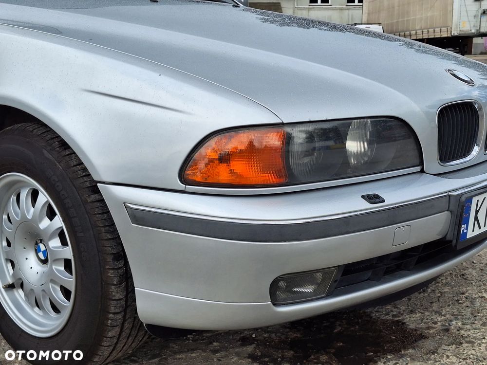 BMW Seria 5 - 10
