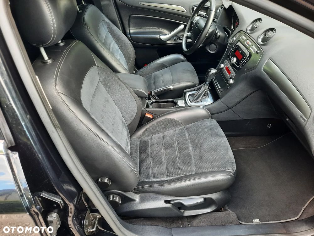 Ford Mondeo 2.0 TDCi Titanium X - 19