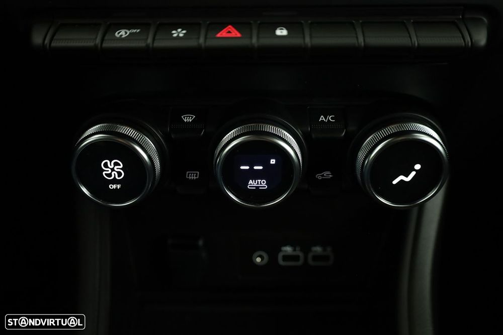 Renault Captur 1.0 TCe Techno - 13