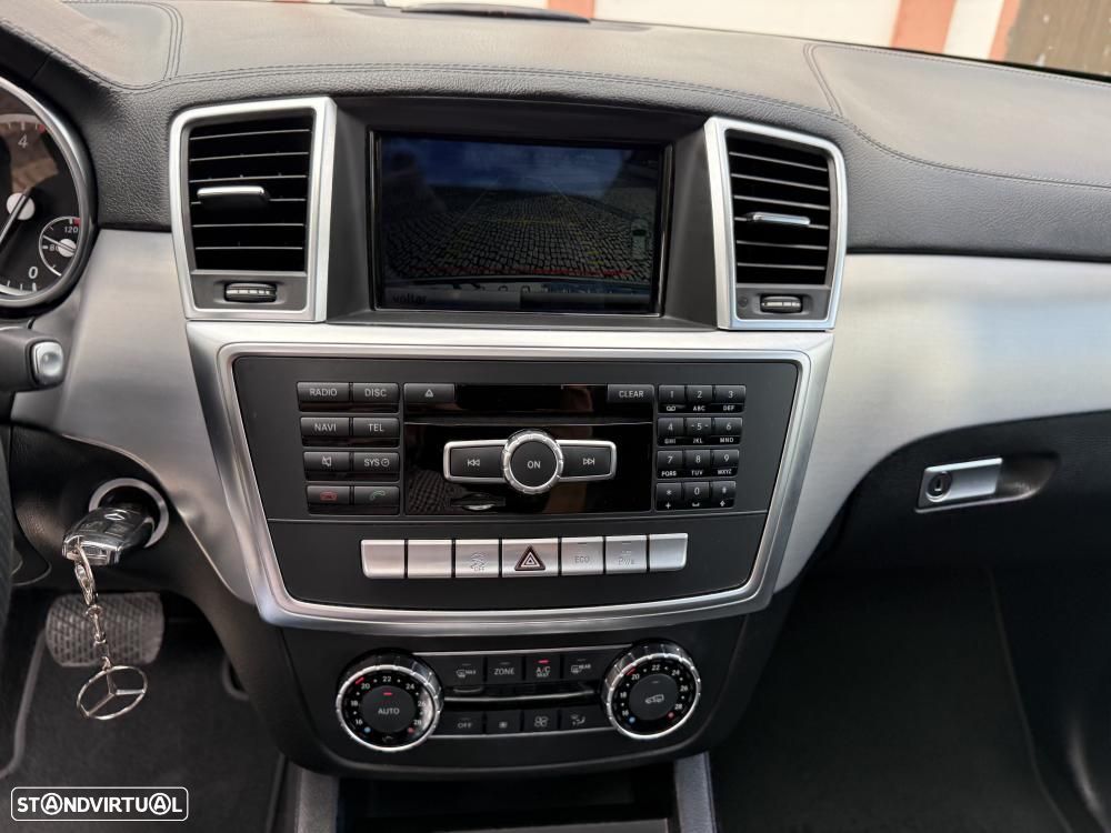 Mercedes-Benz GL 350 BlueTEC 4-Matic - 16