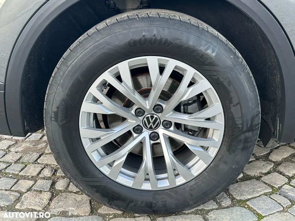 Volkswagen Touareg V6 TDI 4MOTION Style - 38