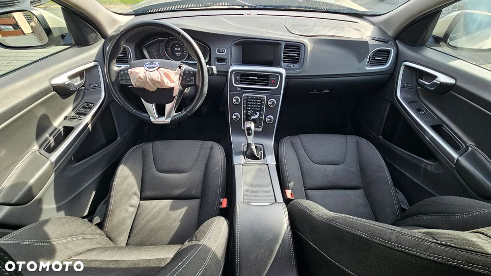 Volvo V60 - 19