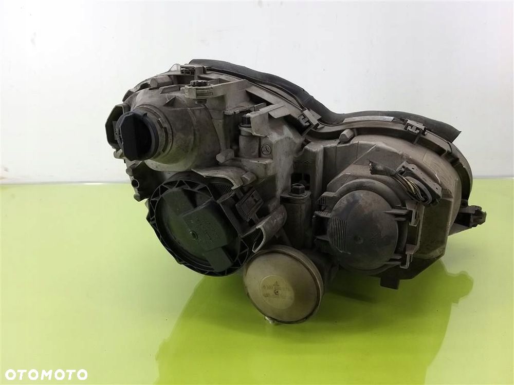 Reflektor lampa przód lewa Mercedes C-klasa  W203 2000-2007  A2038201159 - 4