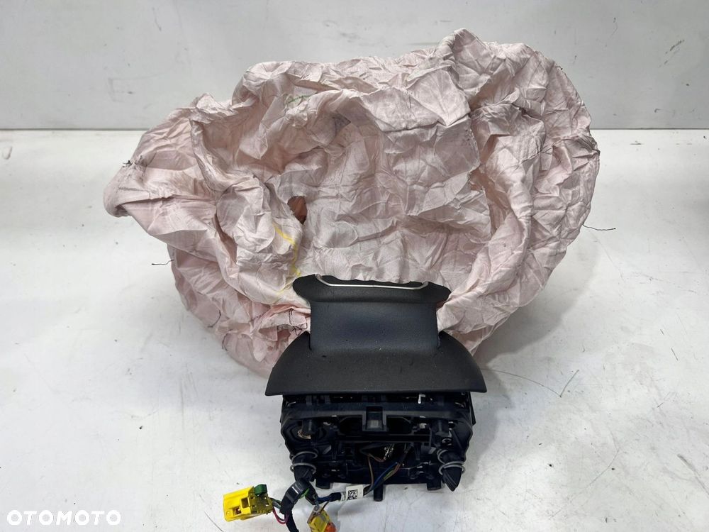 PODUSZKA POWIETRZNA KIEROWCY AUDI Q5 FY 80A880201H 6/PS WYSTRZELONA - 2