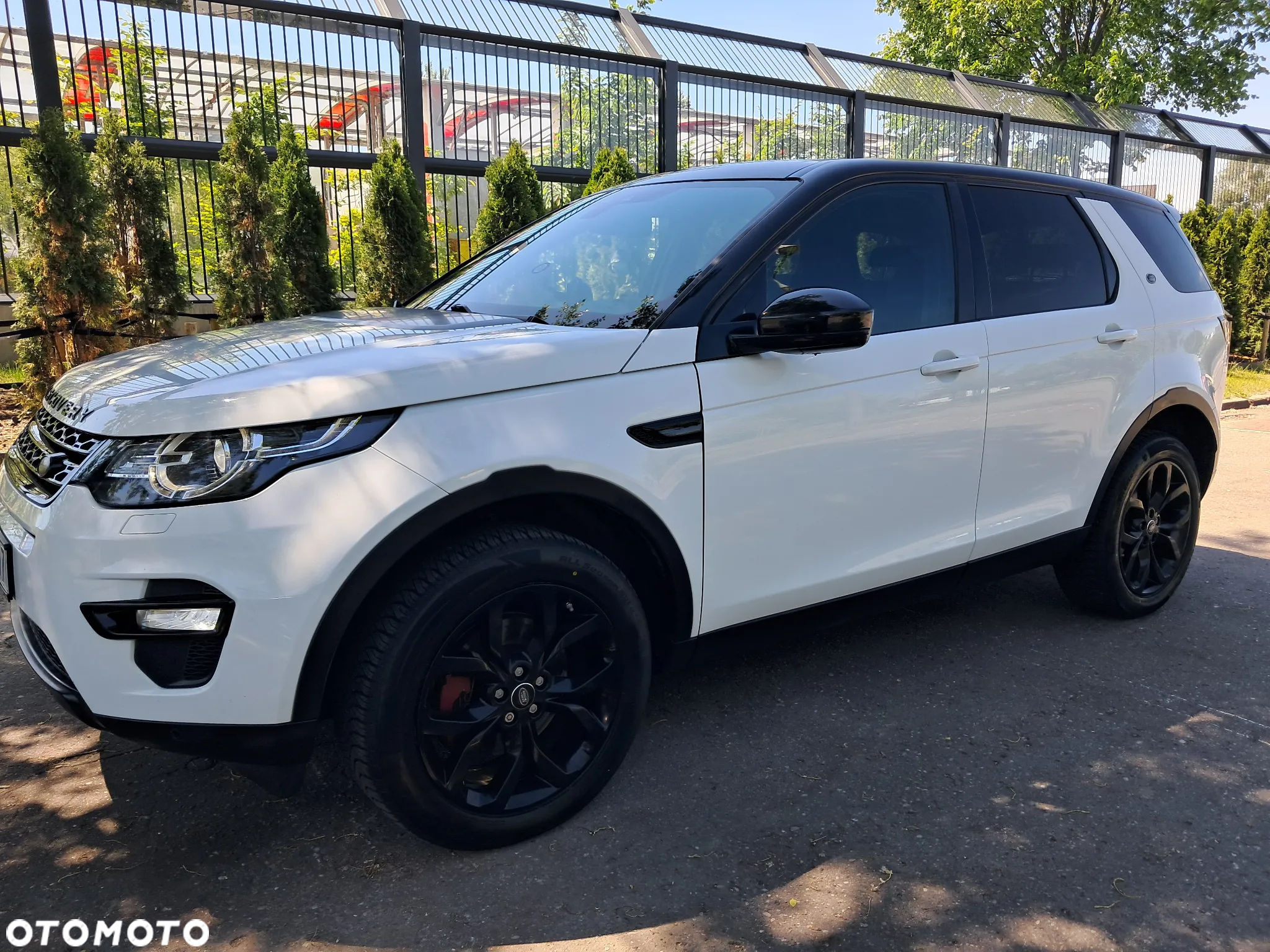 Land Rover Discovery Sport - 8