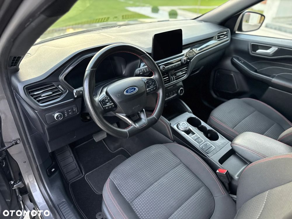 Ford Kuga 2.5 Duratec FHEV ST-LINE - 22
