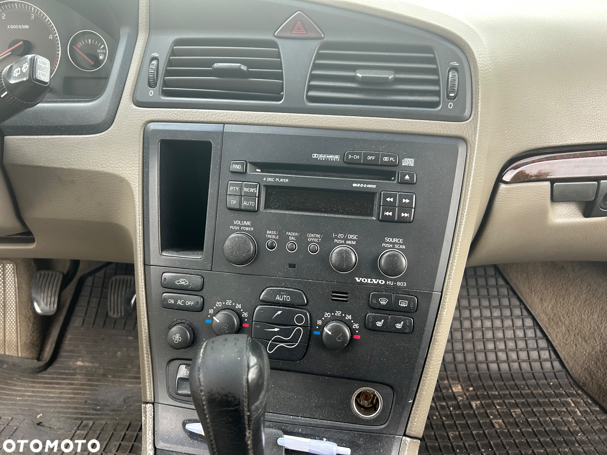 Volvo V70 2.4D5 - 17