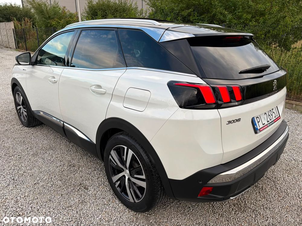 Peugeot 3008 1.6 PureTech HYbrid4 GT Line S&S EAT8 - 10
