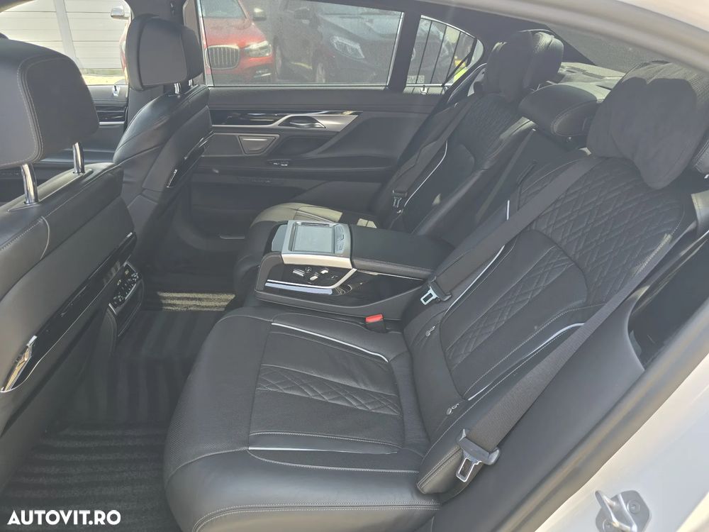 BMW Seria 7 740Ld xDrive - 12