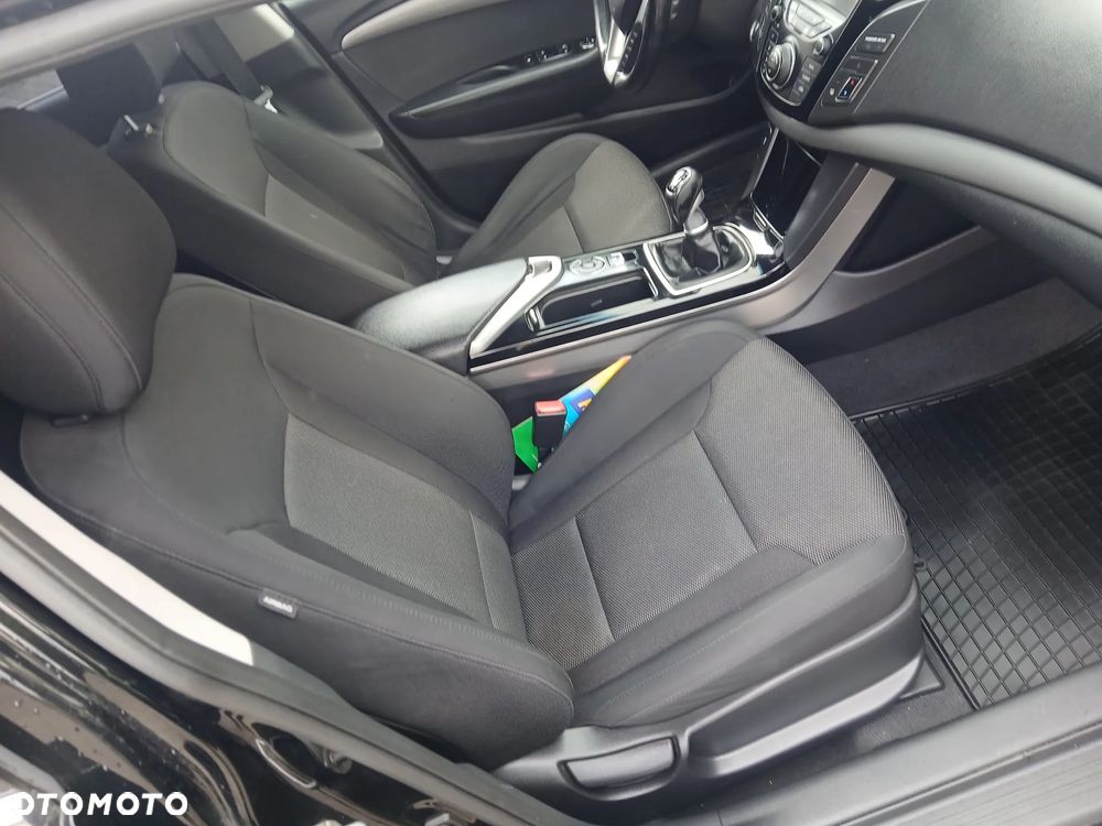 Hyundai i40 Kombi 1.7 CRDi Style - 18