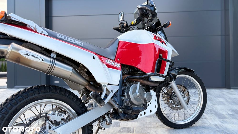 Suzuki DR - 9