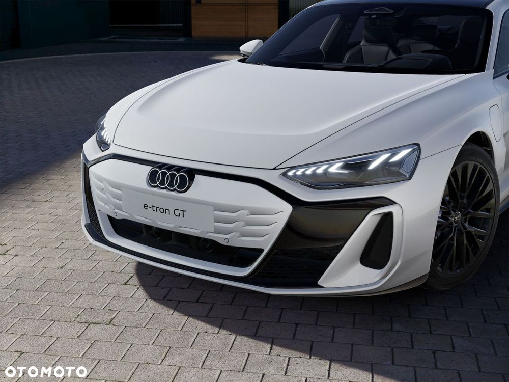 Audi e-tron GT - 7