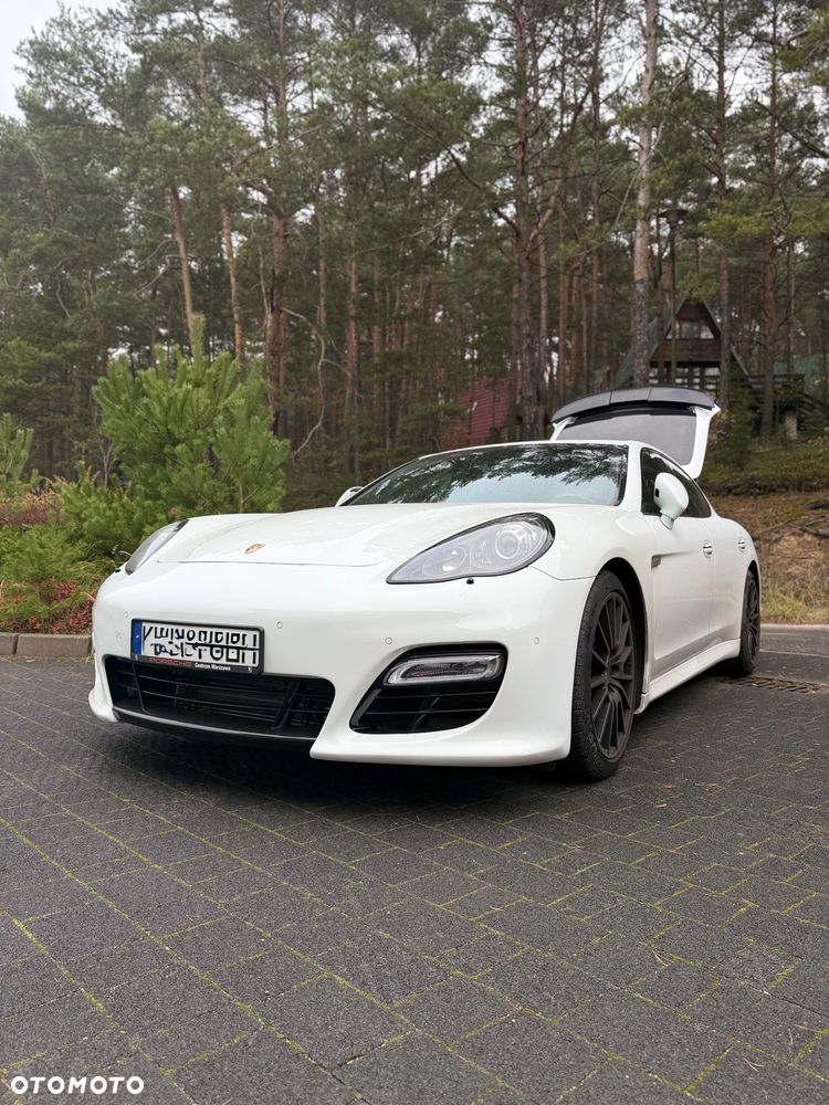 Porsche Panamera ver-gts-pdk - 10