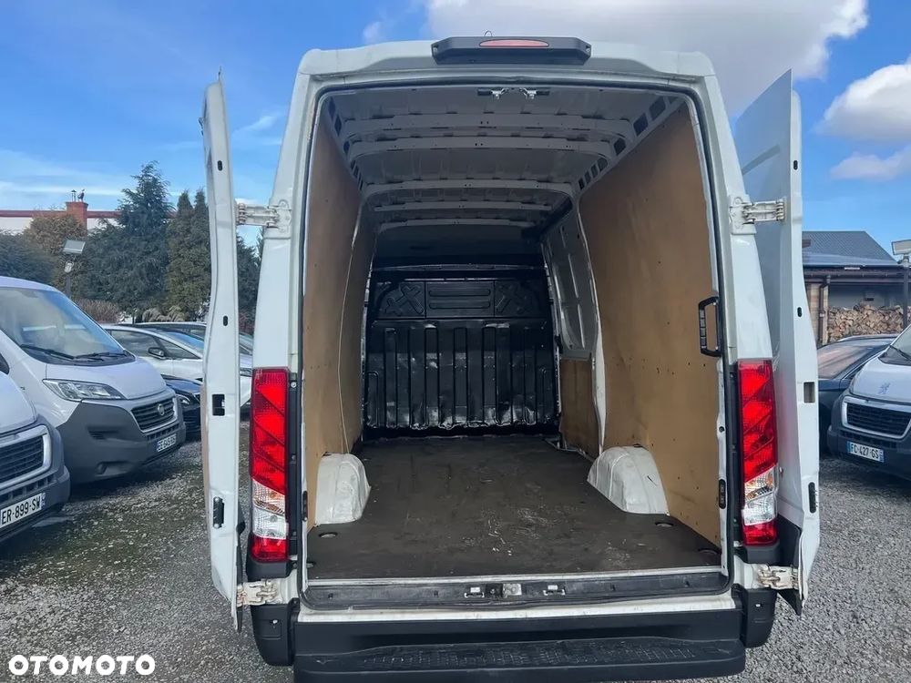 Iveco Daily 35S14  L3H2 2,3 140 KM klima tempomat - 11
