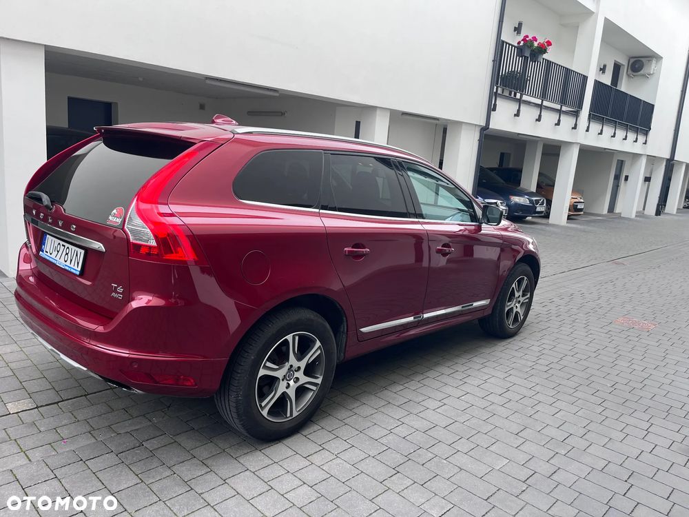 Volvo XC 60 T6 AWD Momentum - 3