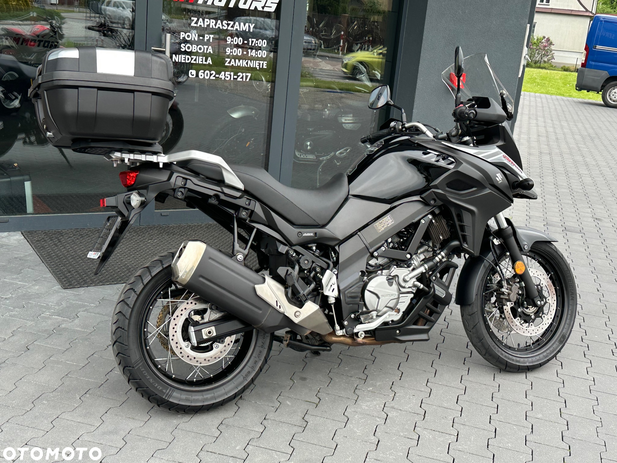 Suzuki V-STROM - 4