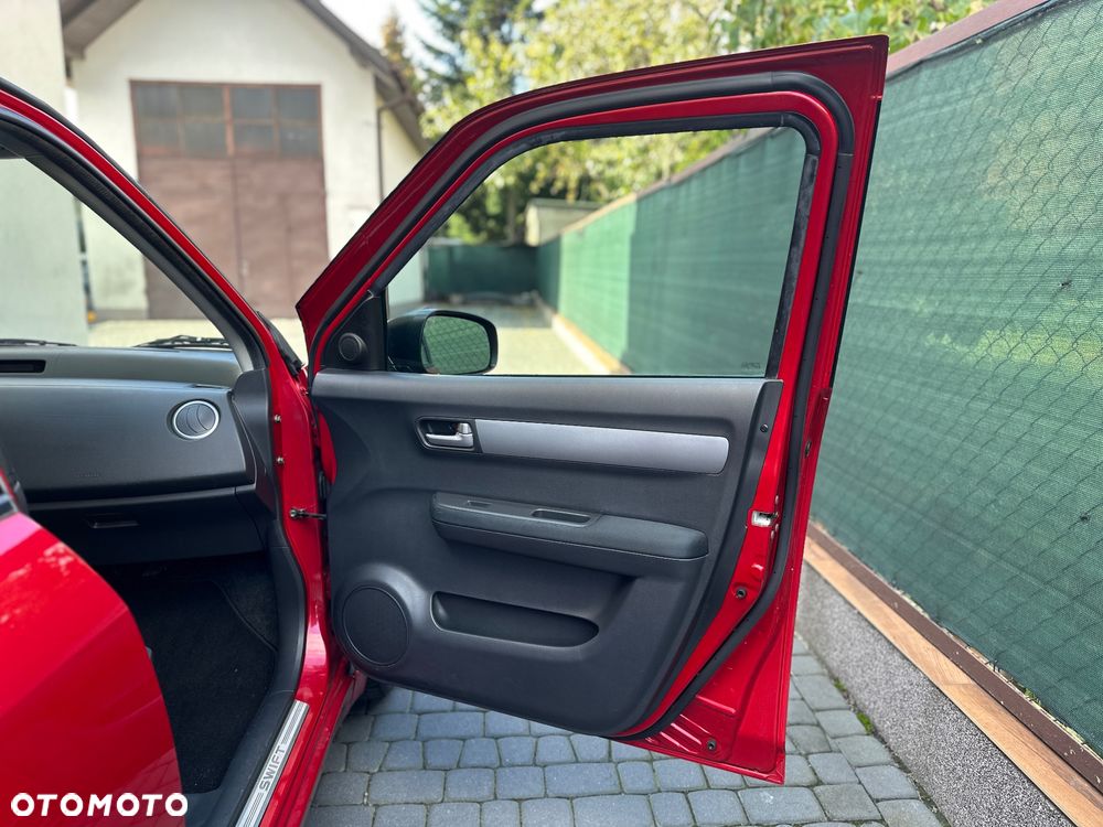 Suzuki Swift 1.3 Comfort - 21
