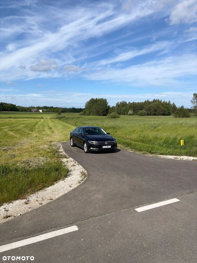Volkswagen Passat 1.8 TSI BMT Comfortline - 3