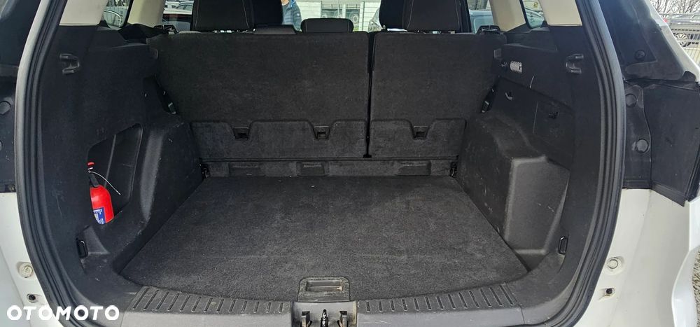 Ford Escape - 16