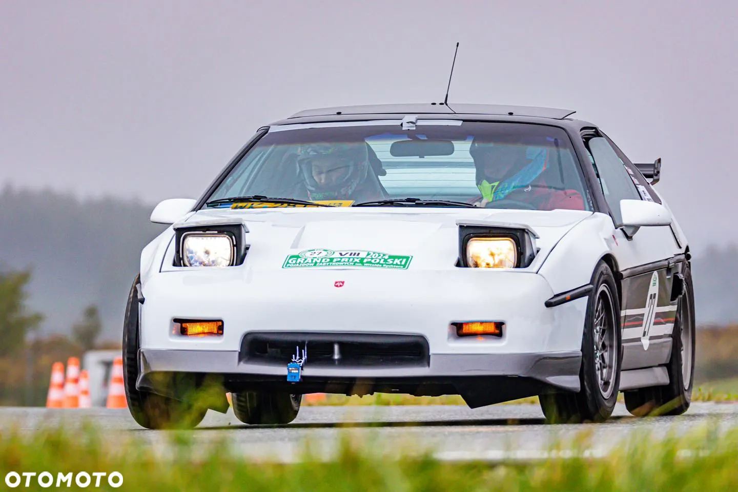 Pontiac Fiero - 3