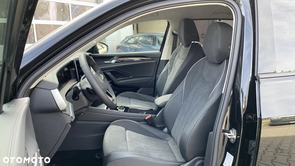 Volkswagen Tayron 2.0 TSI 4Mot Elegance DSG - 22