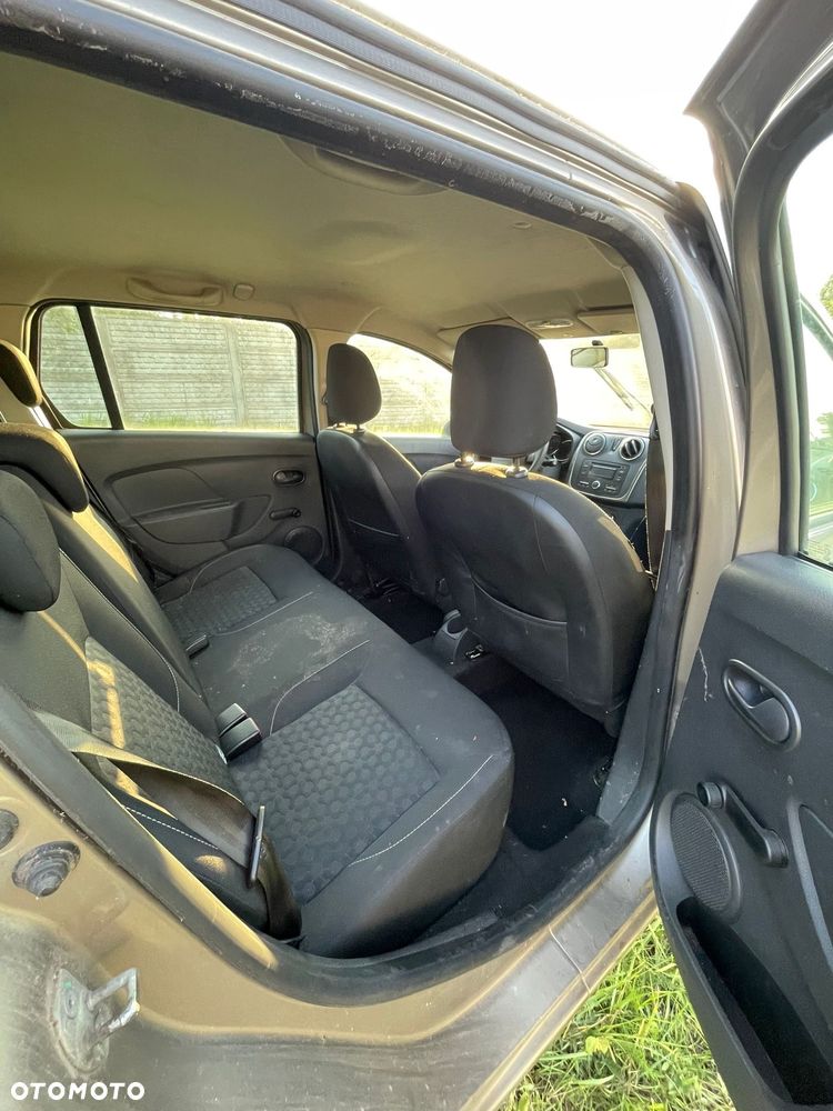 Dacia Logan - 6