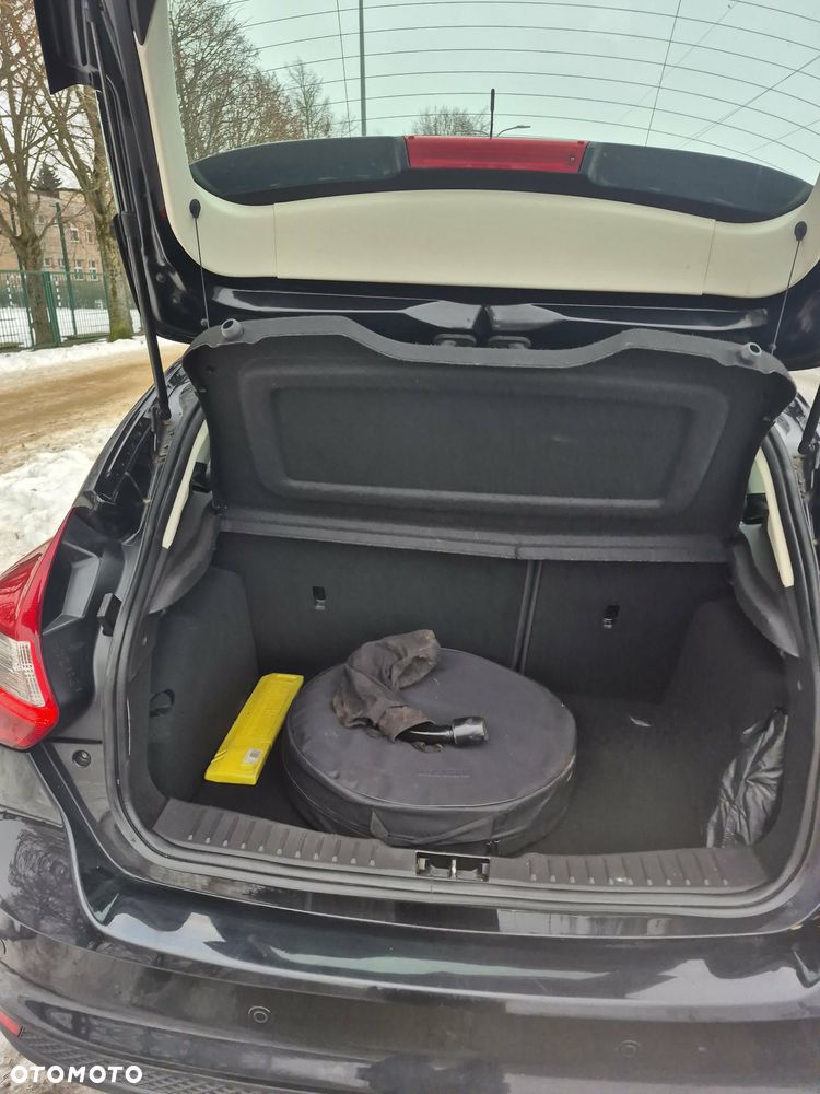 Ford Focus 1.6 EcoBoost Start-Stopp-System Champions Edition - 11