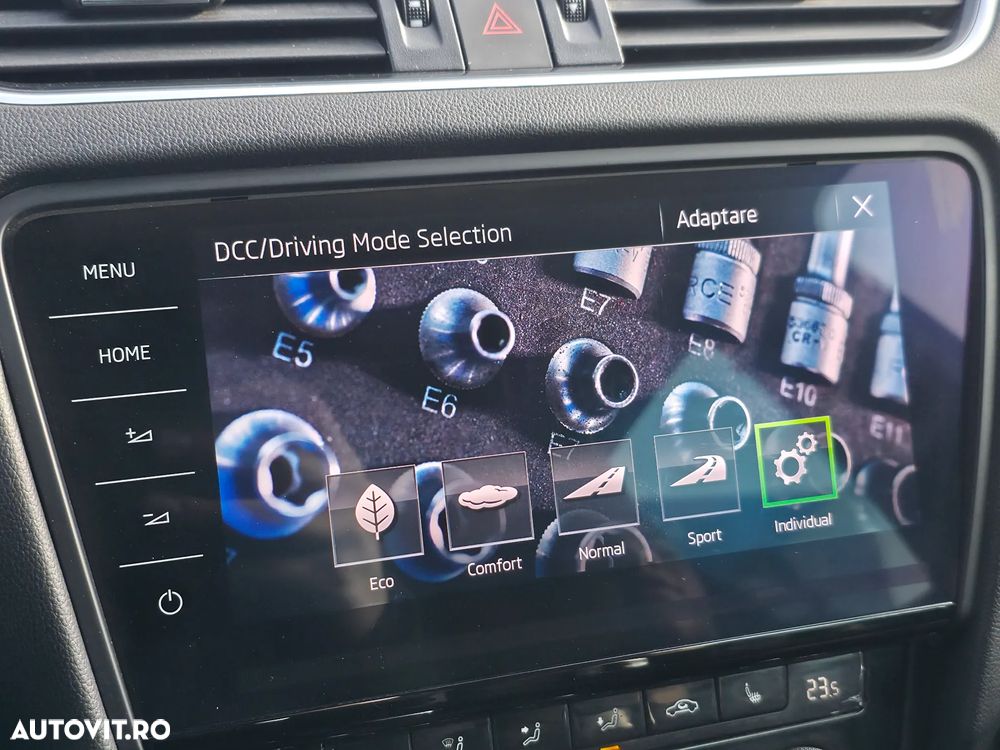 Skoda Octavia Combi 2.0 TDI 4x4 DSG RS - 21