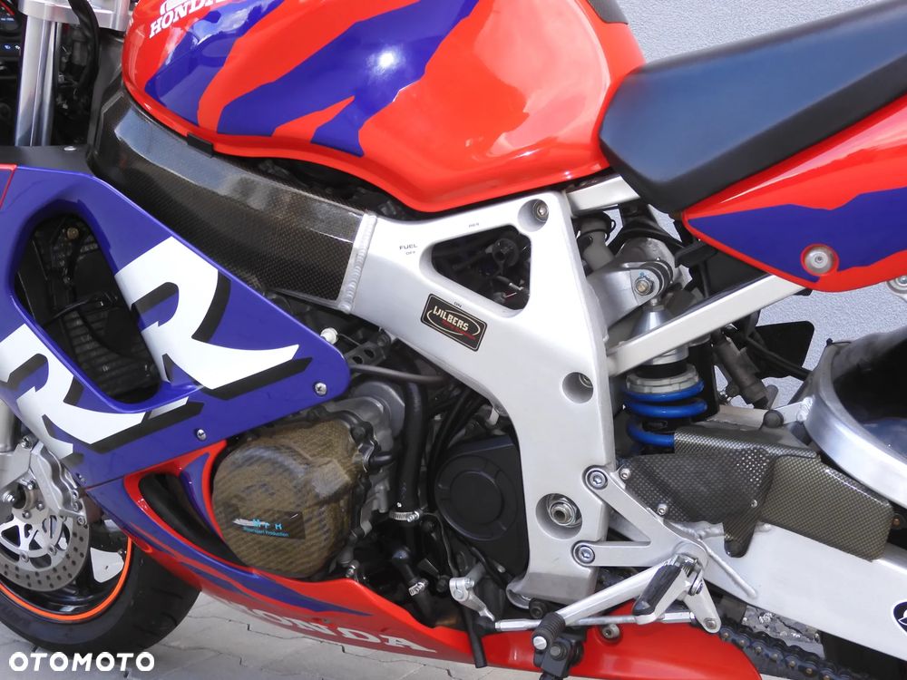 Honda CBR - 30