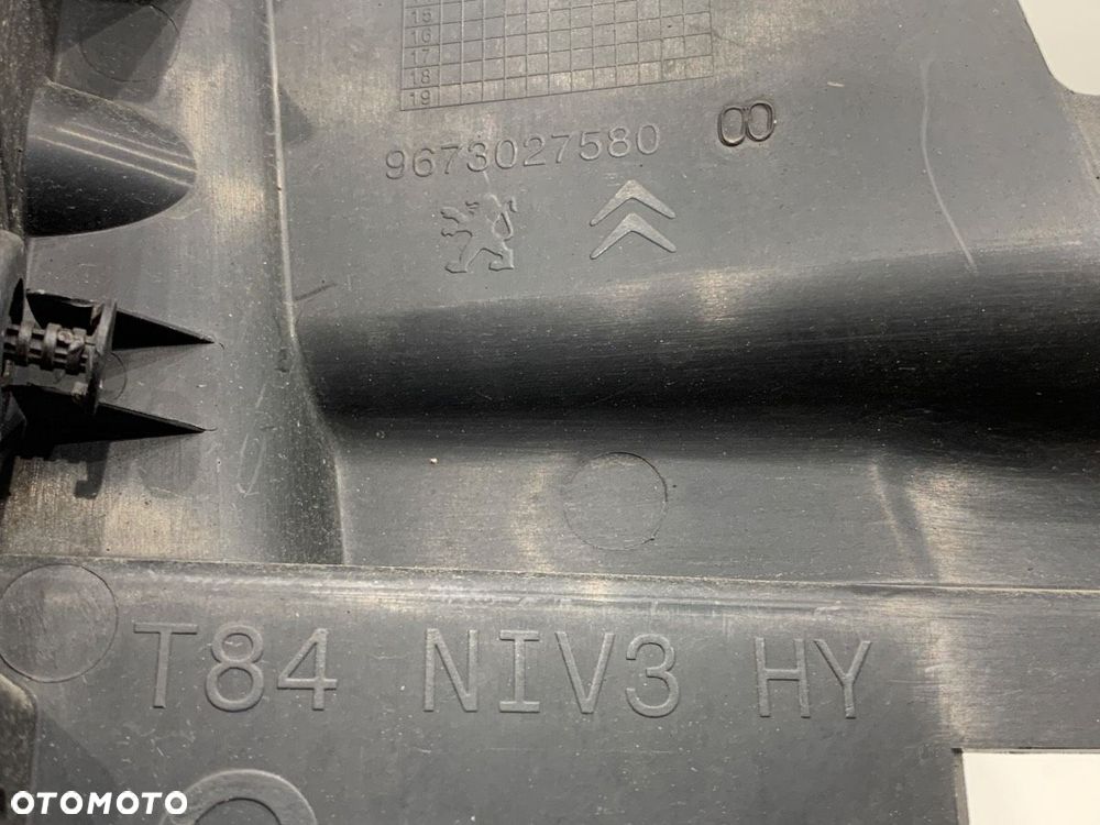 KIEROWNICA POWIETRZA LEWA  PEUGEOT 3008 nadwozie wielkoprzestrzenne (MPV) (0U_) 2009 - 2017 2.0 HDi - 4