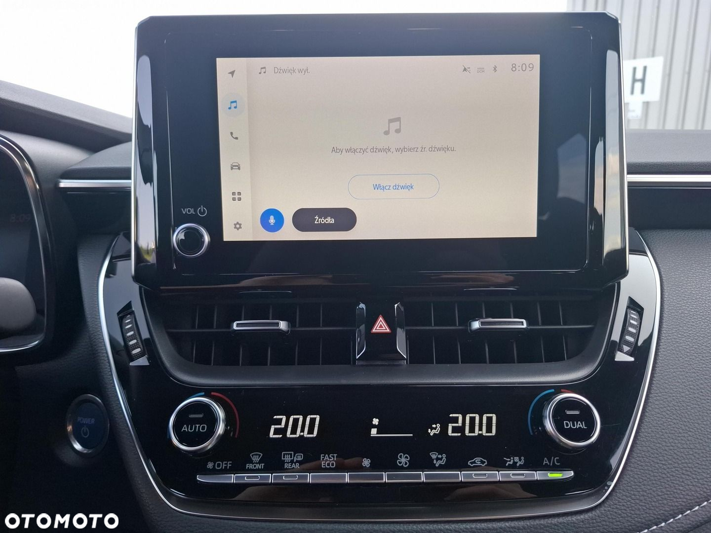 Toyota Corolla - 16