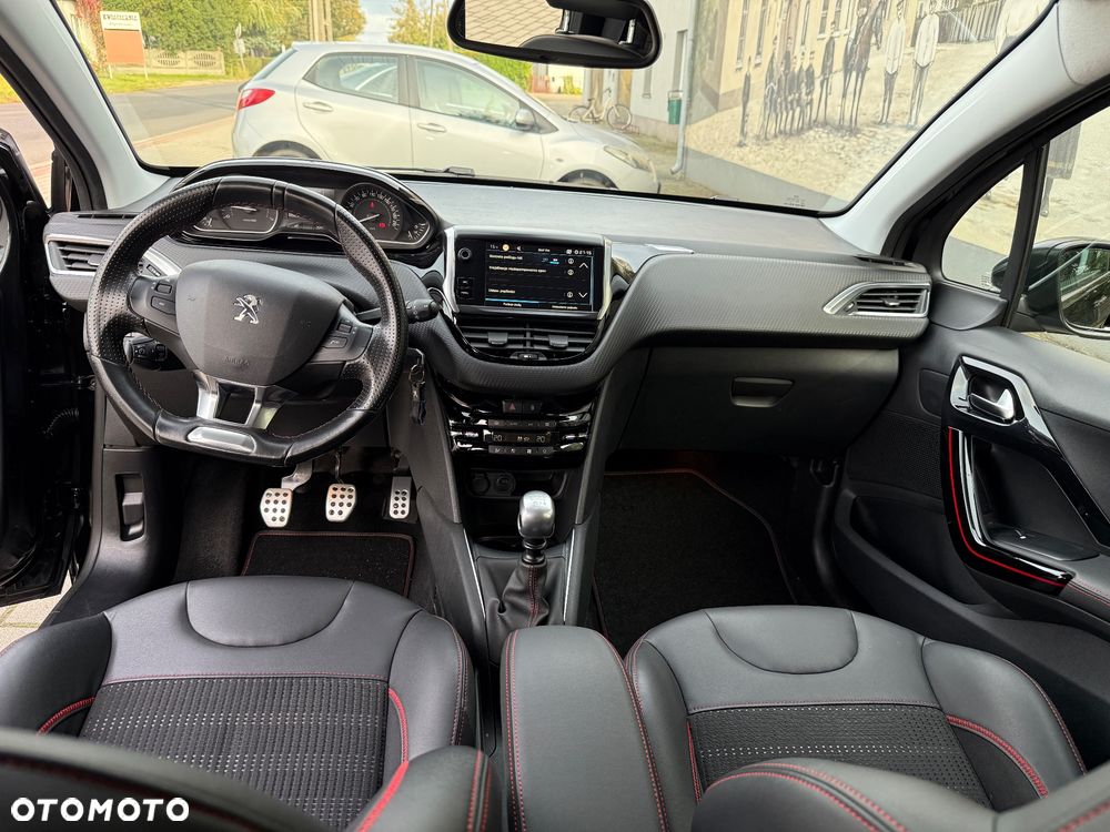 Peugeot 208 1.2 PureTech Allure S&S - 13