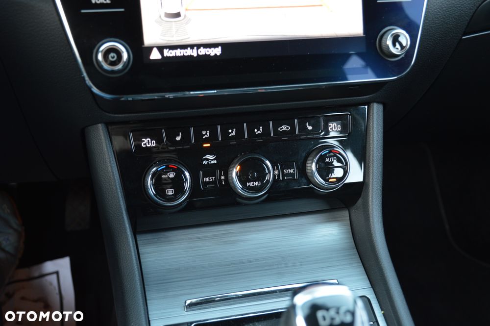 Skoda Superb 2.0 TDI SCR Sportline DSG - 29
