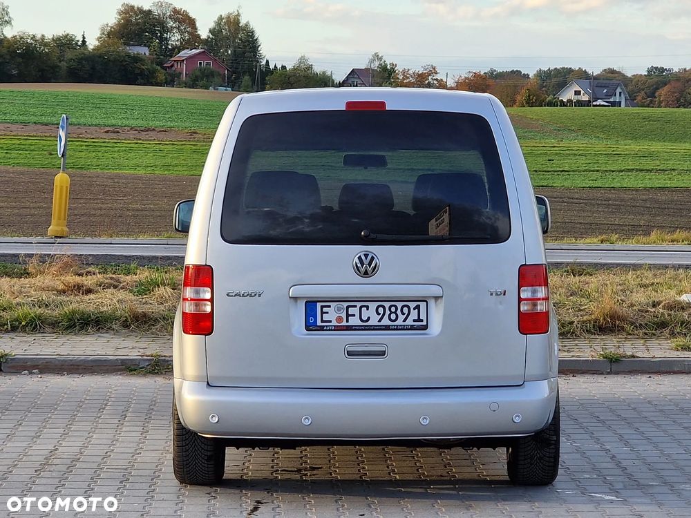 Volkswagen Caddy 2012 photo 5