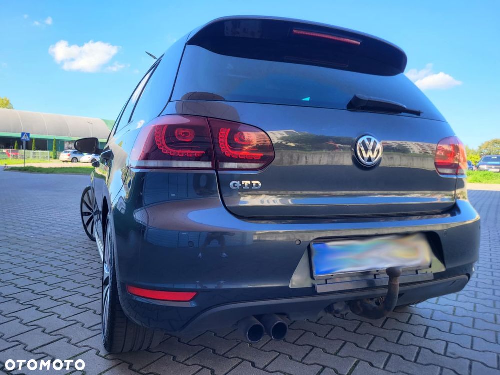 Volkswagen Golf 2.0 TDI DPF DSG GTD - 18