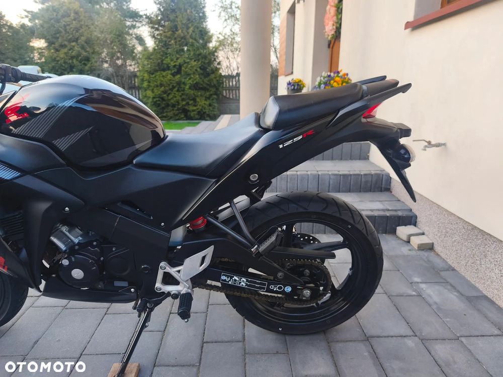 Honda CBR - 16