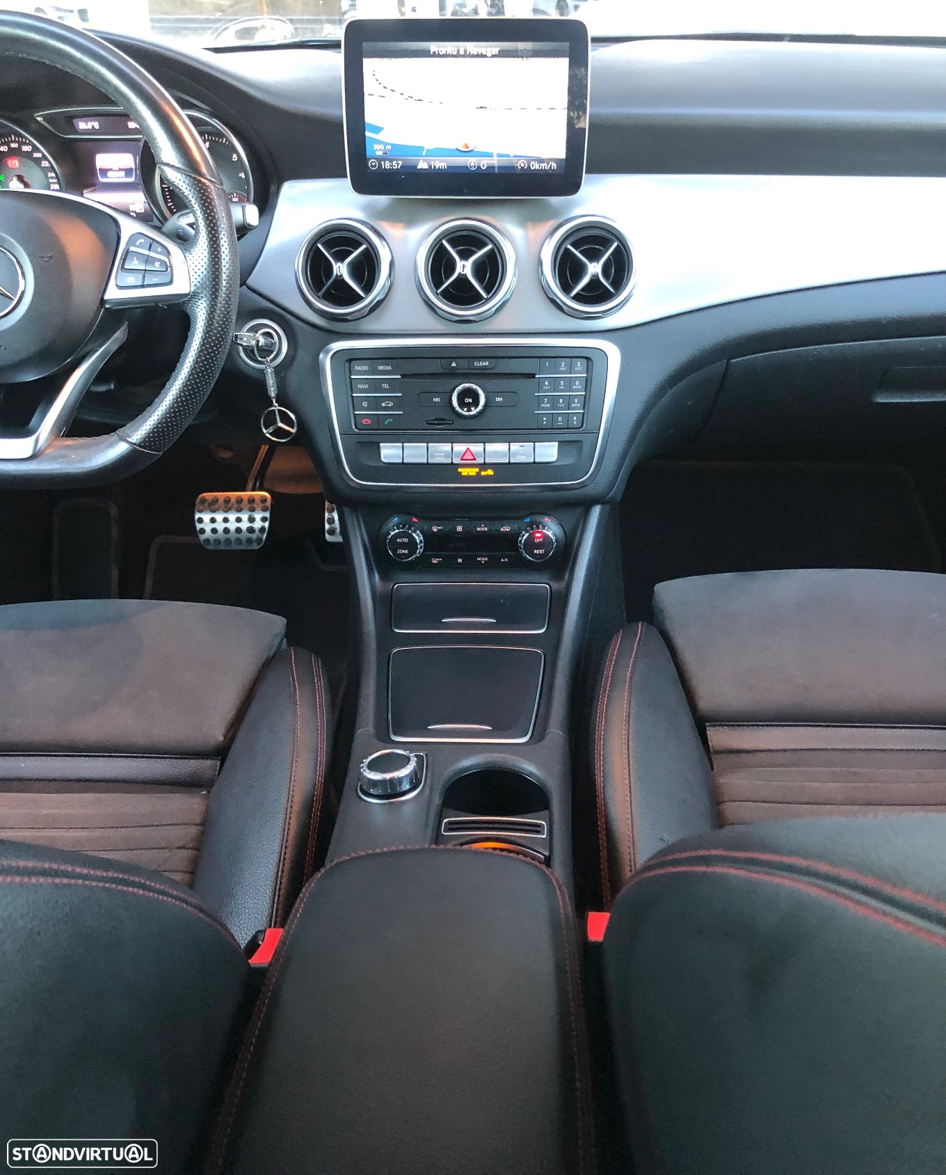 Mercedes-Benz GLA 200 CDi AMG Line Aut. - 34